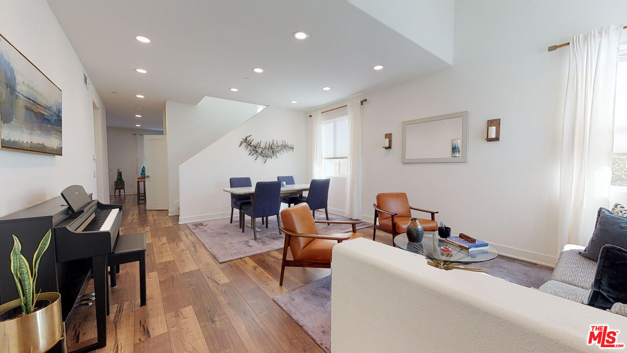 19725 Corbin Ln