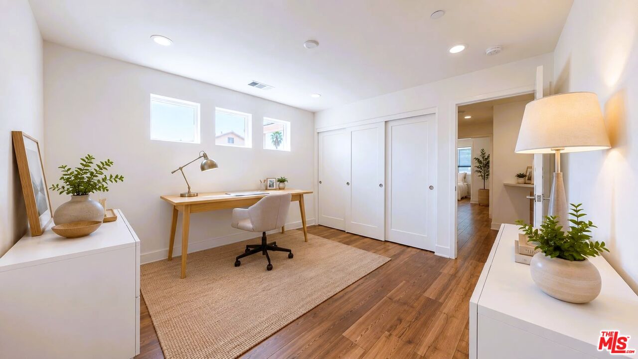 19725 Corbin Ln