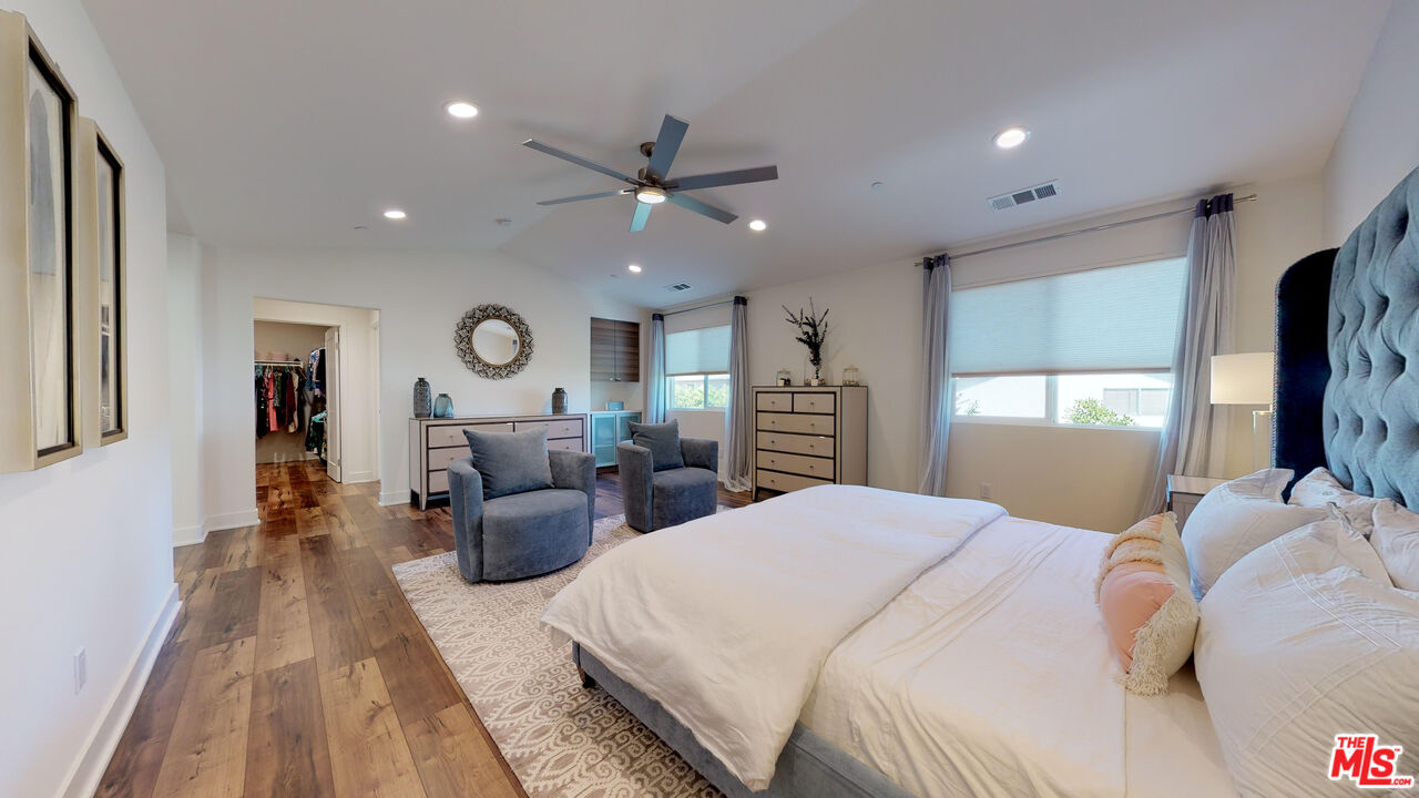 19725 Corbin Ln