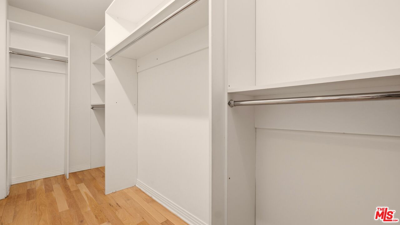 1506 Club View Dr