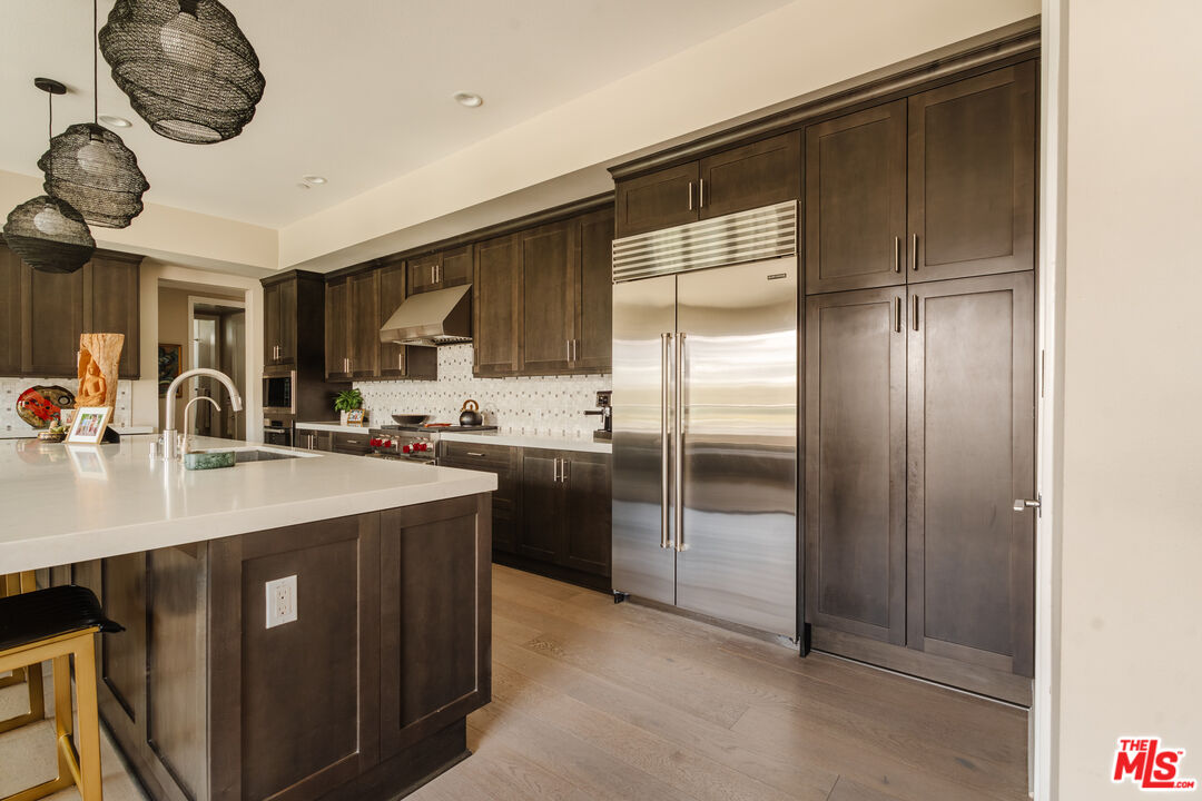 12765 Bluff Creek Dr Unit: 1