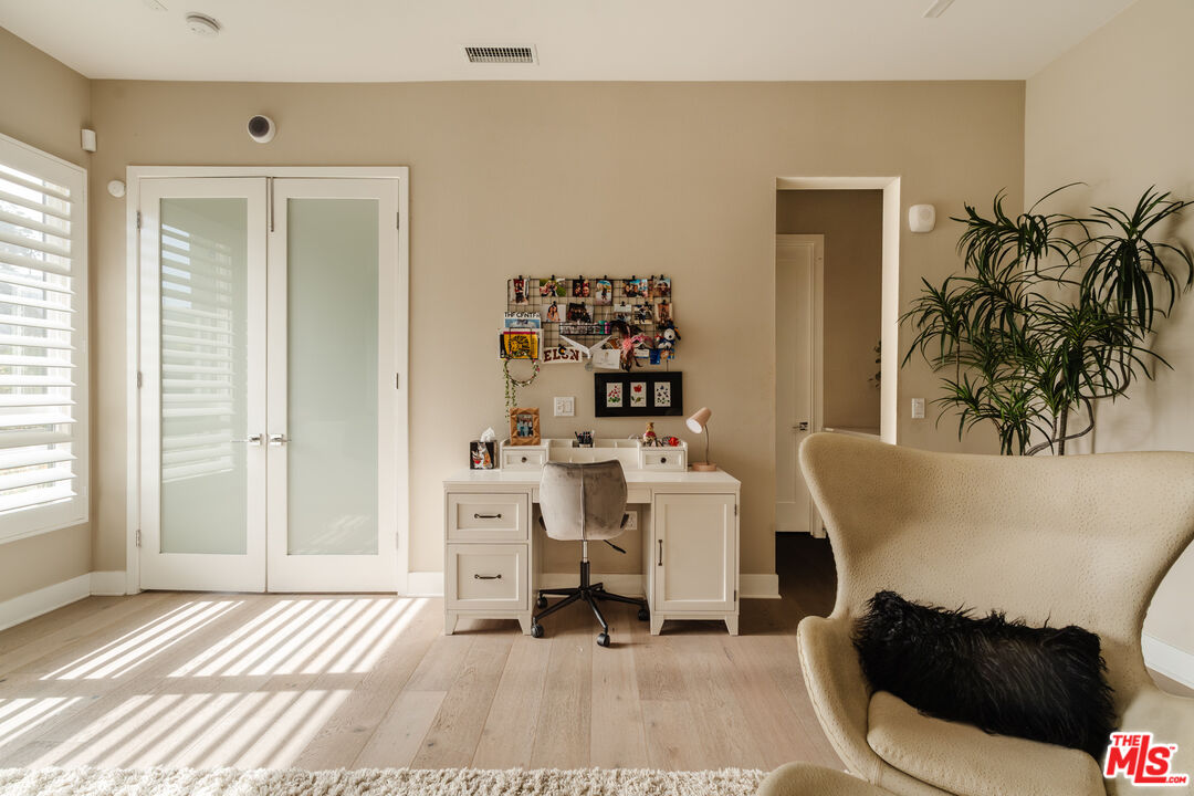 12765 Bluff Creek Dr Unit: 1