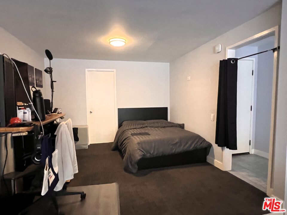6151 Orange St Unit: 203