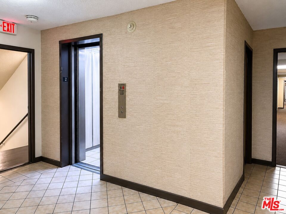 6151 Orange St Unit: 203