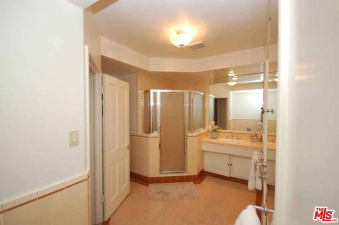 444 Smithwood Dr