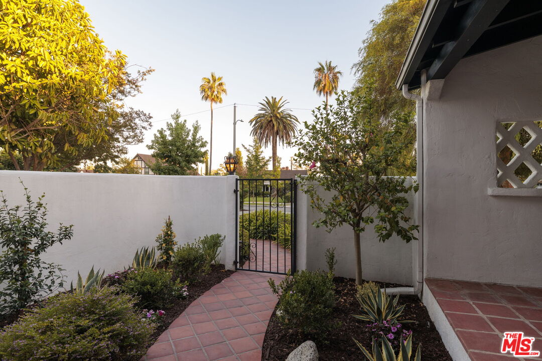 1501 New York Dr