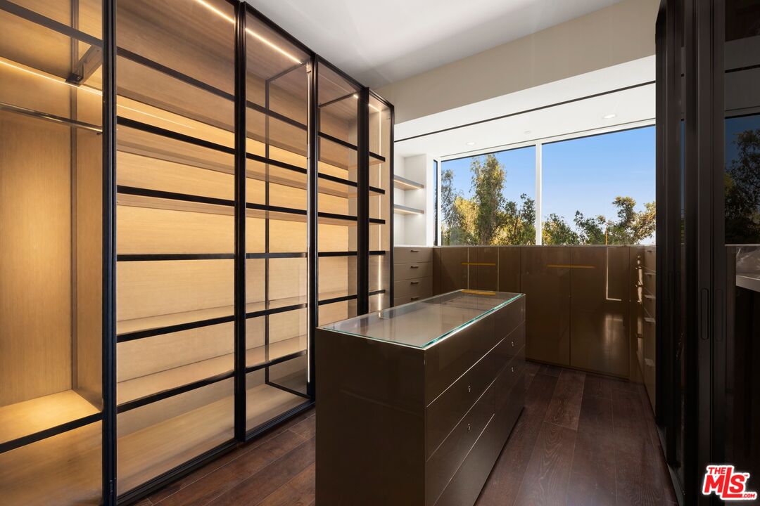 1200 Club View Dr Unit: 6S