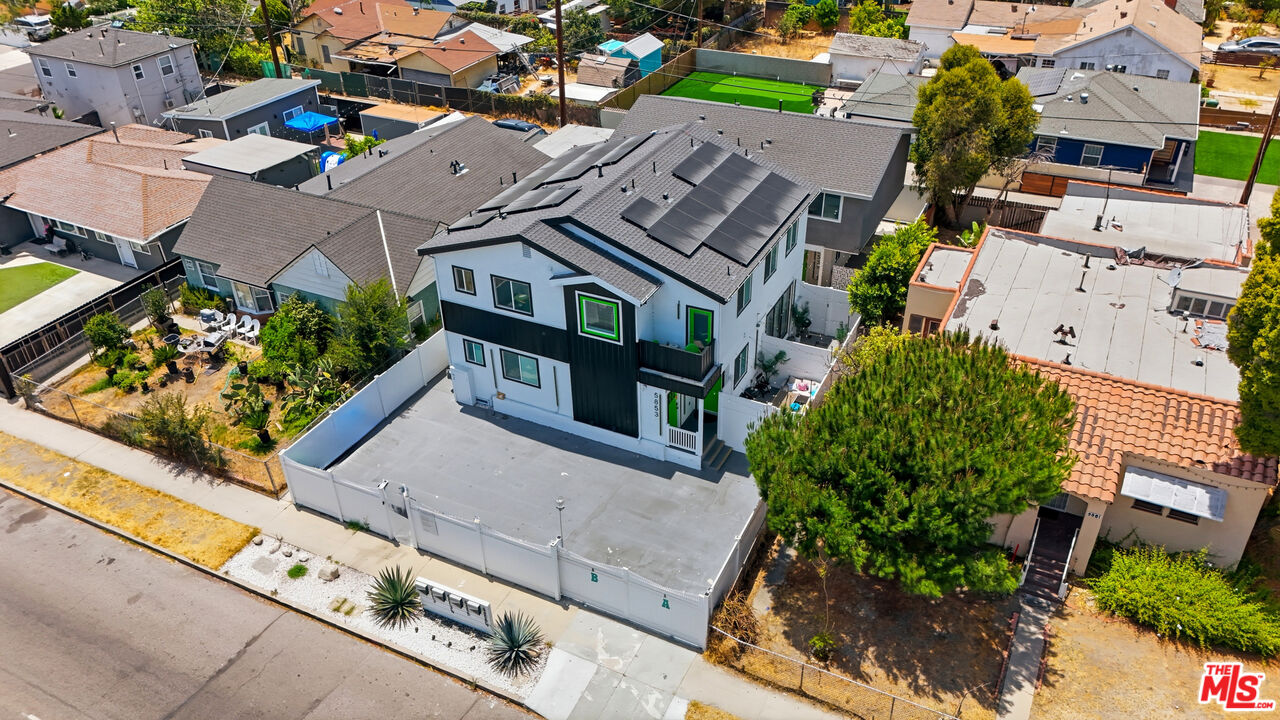 5853 Vineland Ave Unit: A