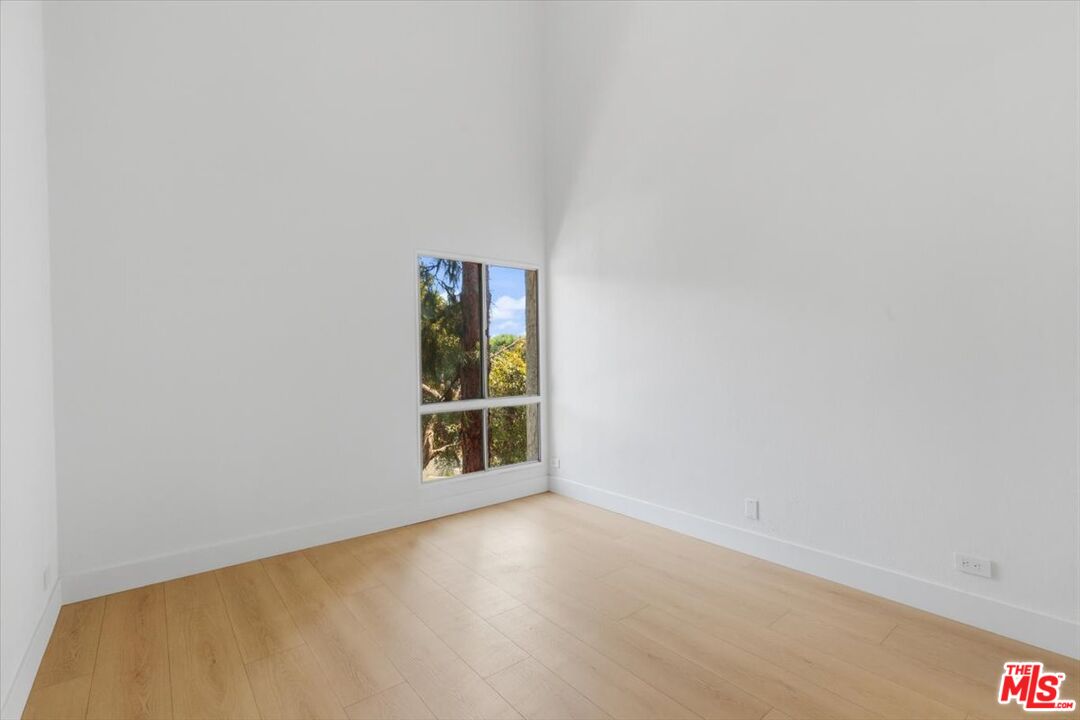 1440 Veteran Ave Unit: 348