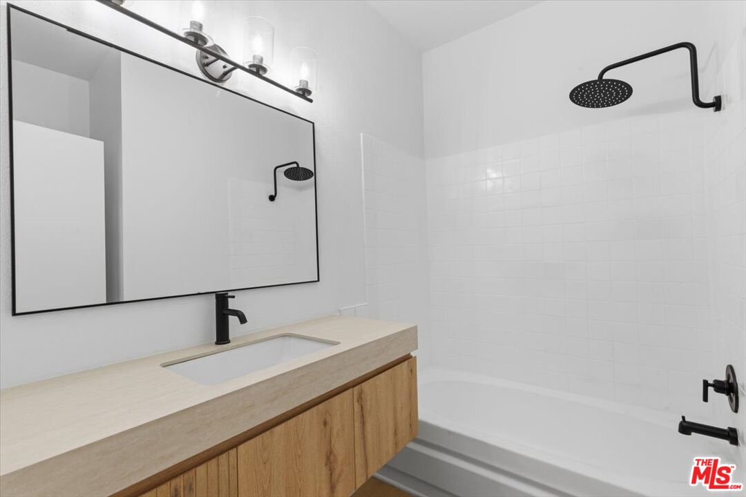 1440 Veteran Ave Unit: 348