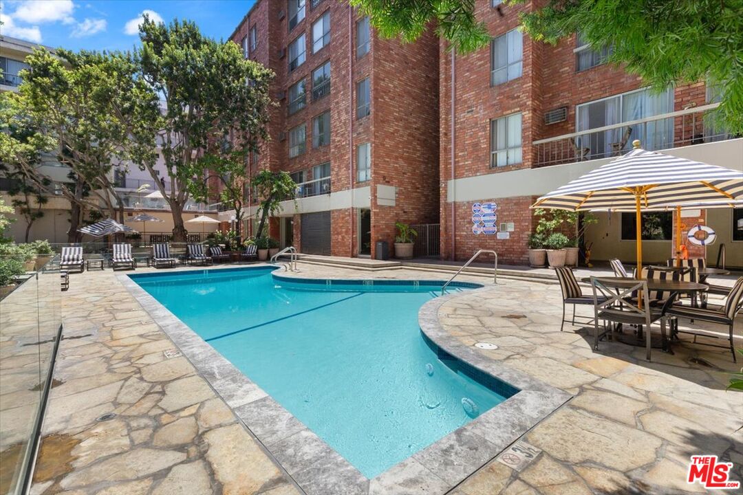 1440 Veteran Ave Unit: 348