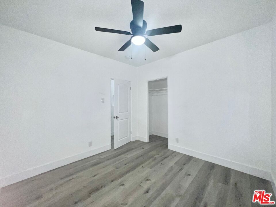 5590 Lemon Ave