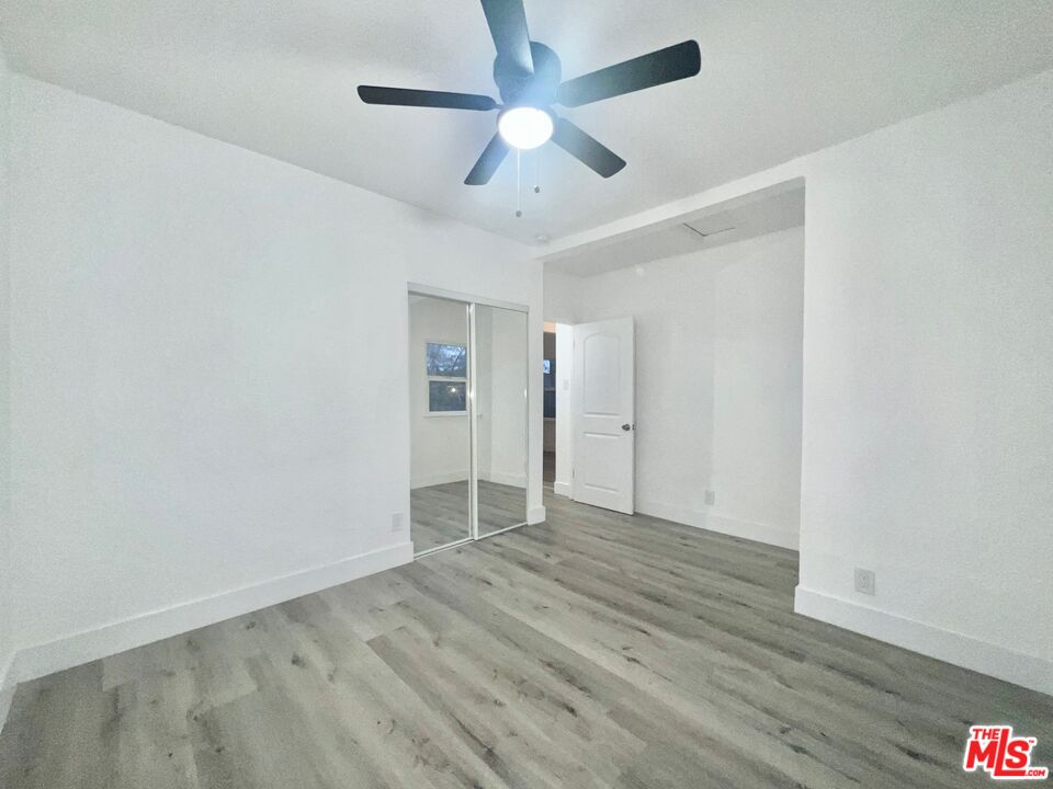 5590 Lemon Ave