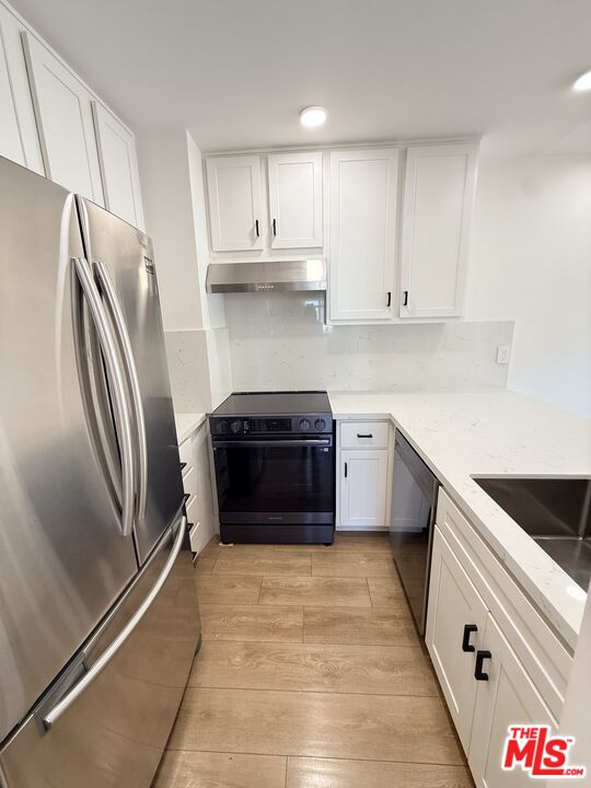 999 N Doheny Dr Unit: 904
