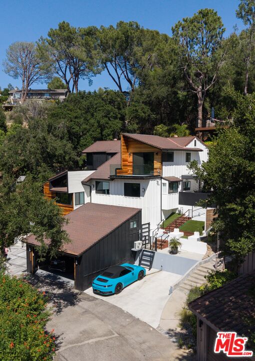4118 Oak Hollow Rd