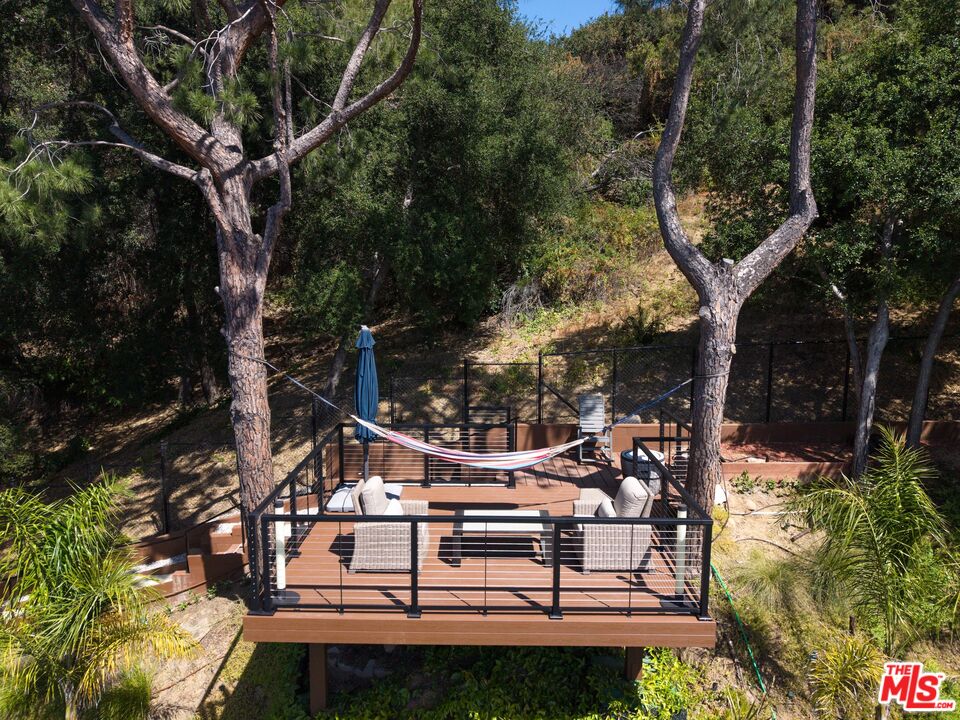4118 Oak Hollow Rd