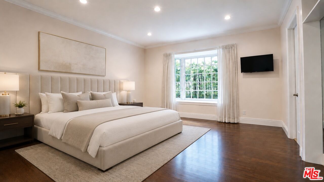 1856 Loma Vista Dr
