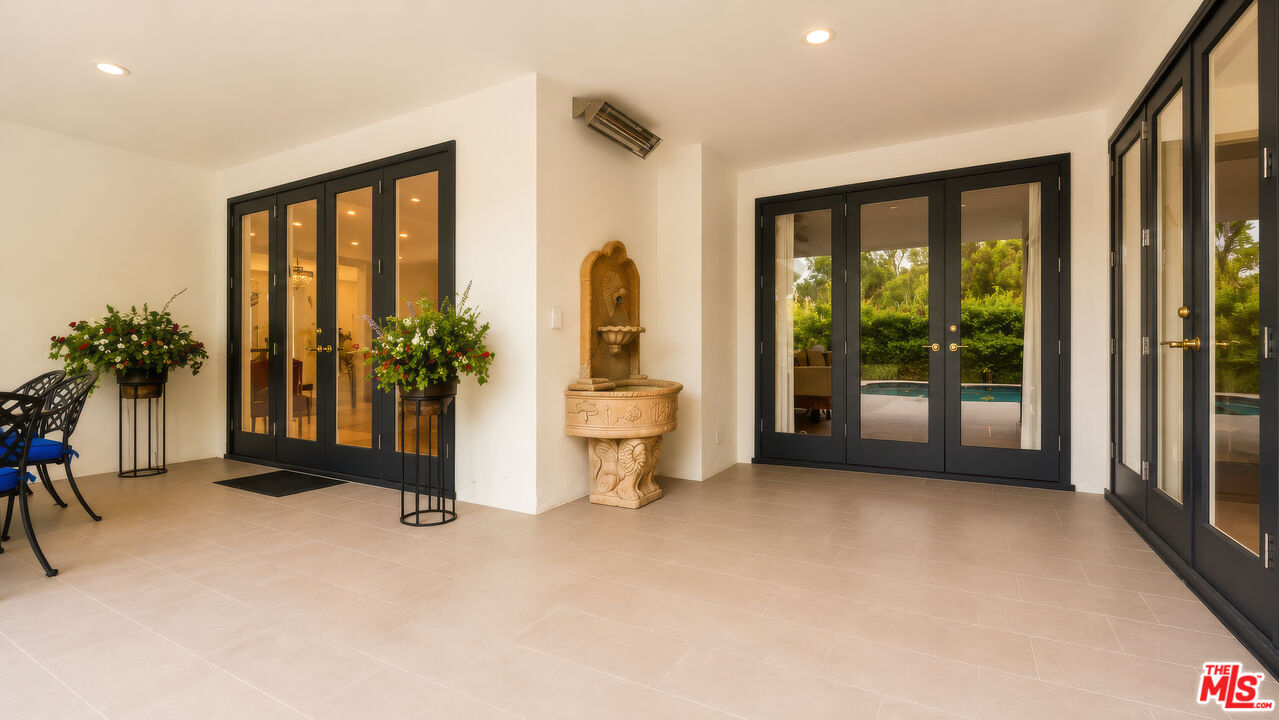 1856 Loma Vista Dr