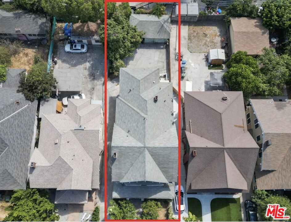 920 W 20th St Unit: 1