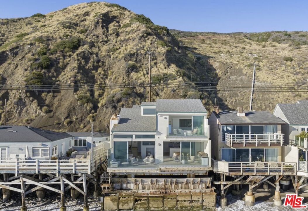 19240 Pacific Coast Highway