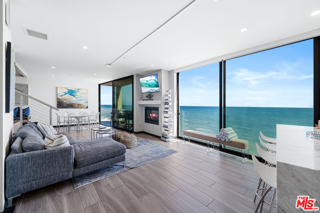 20630 Pacific Coast Hwy