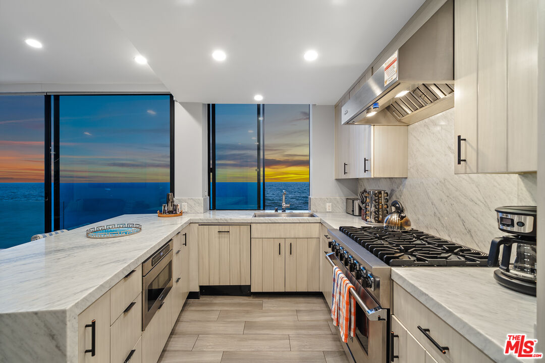 20630 Pacific Coast Hwy