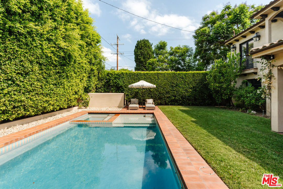 11432 Aqua Vista St