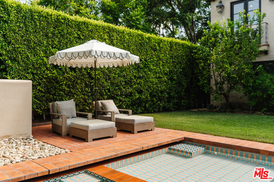 11432 Aqua Vista St