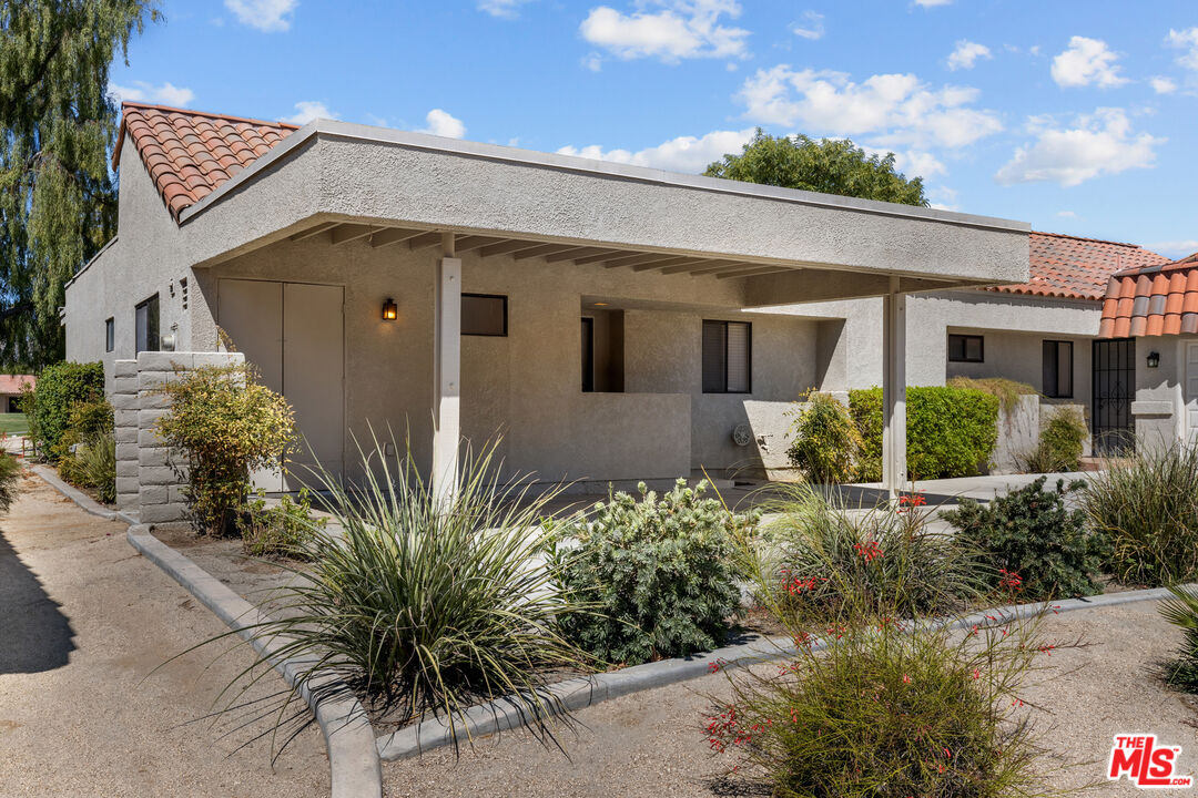 40513 Bay Hill Way