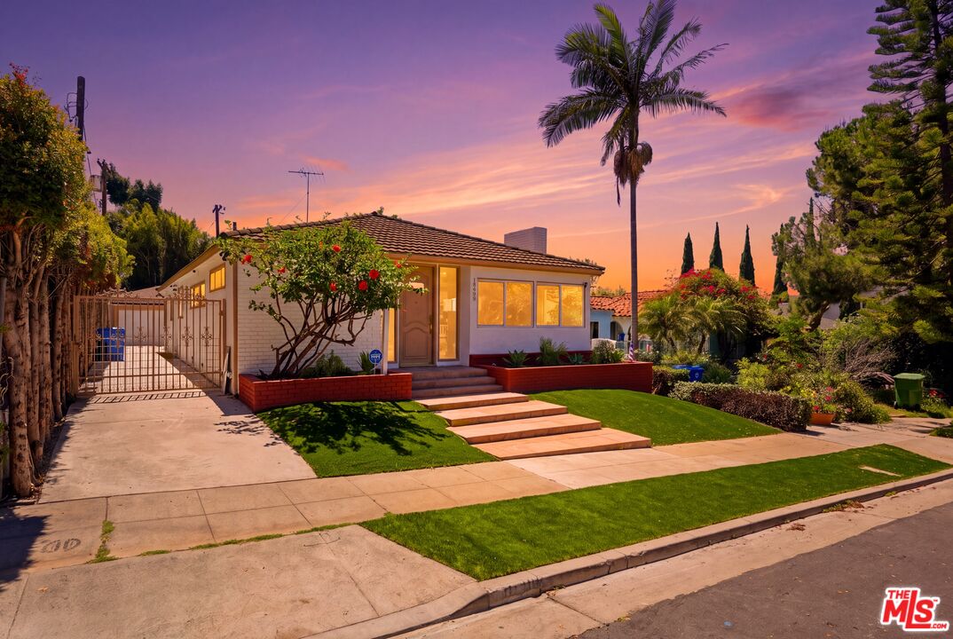 10308 Keswick Ave