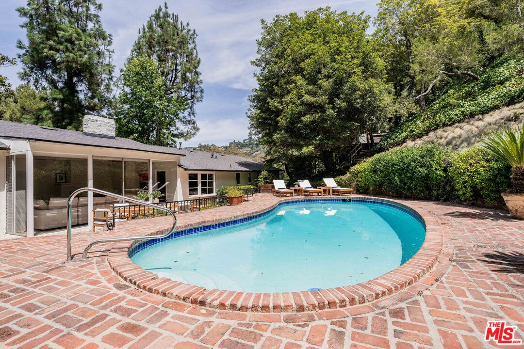 10686 Somma Way
