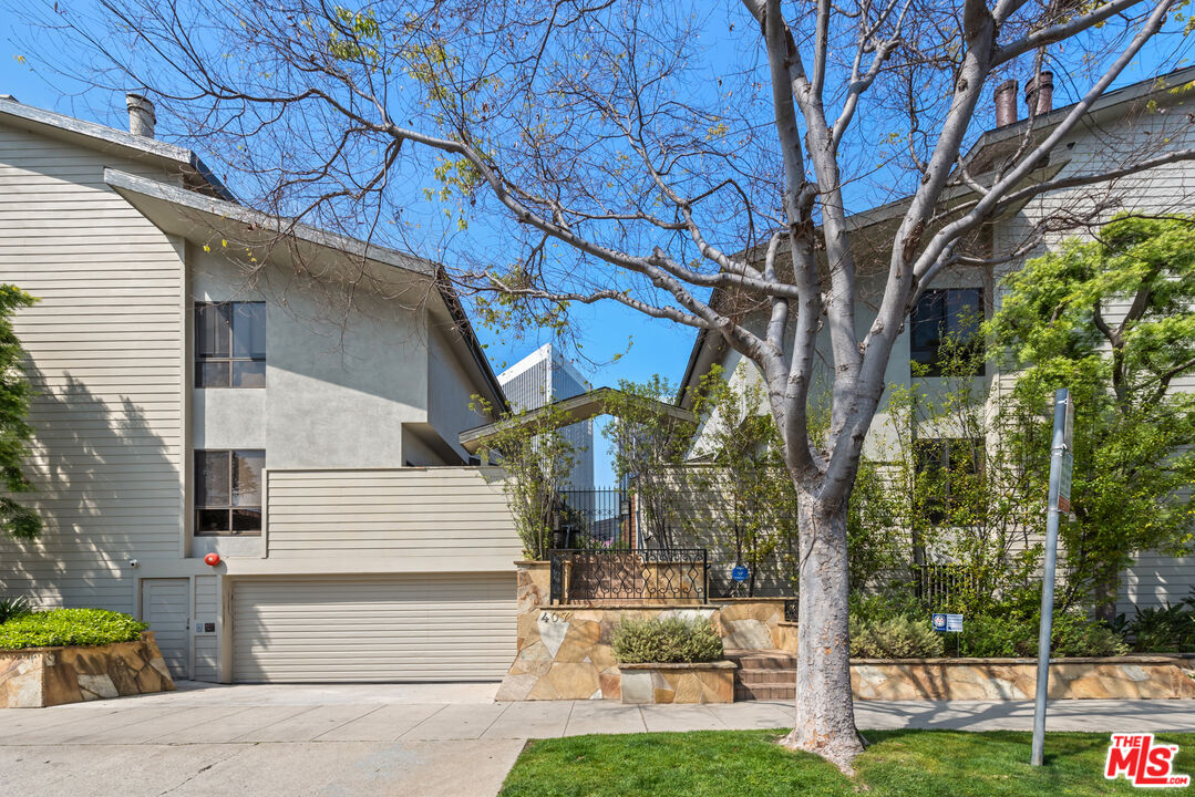 407 S Spalding Dr Unit: 5