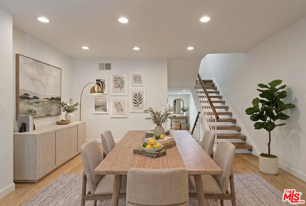 407 S Spalding Dr Unit: 5