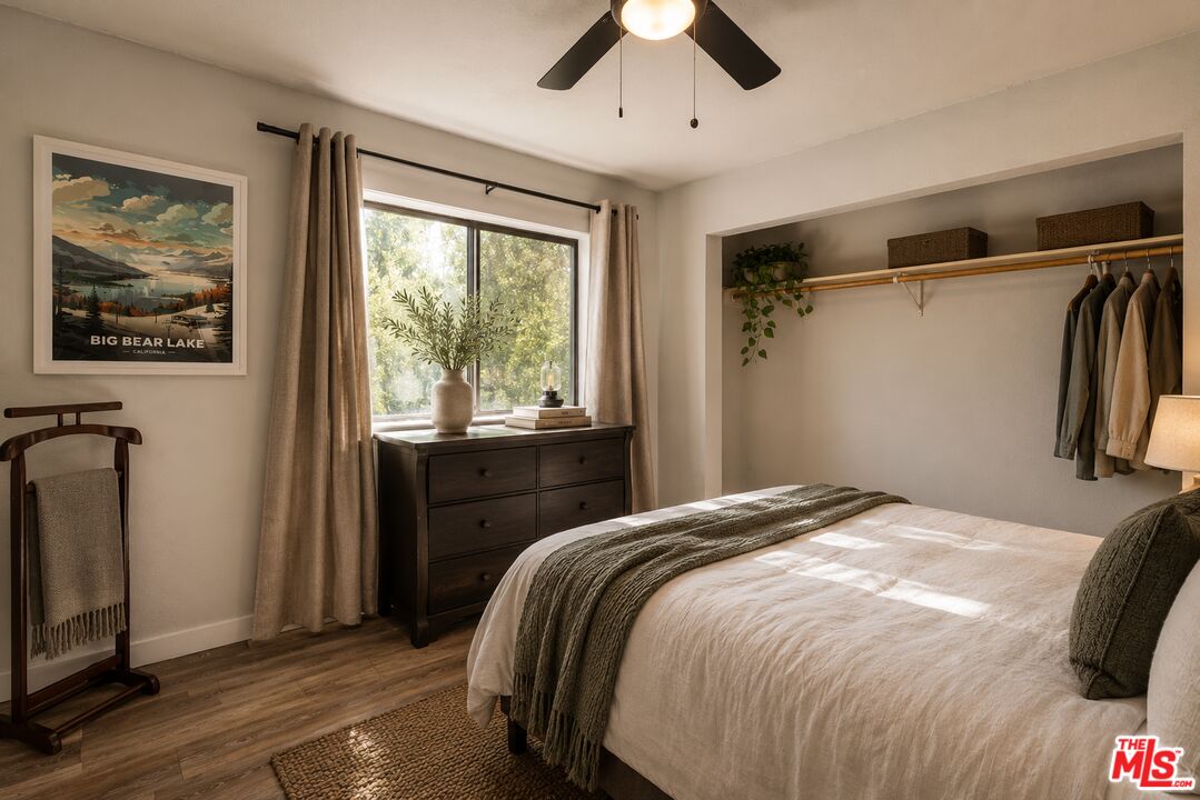136 E Mountain View Blvd