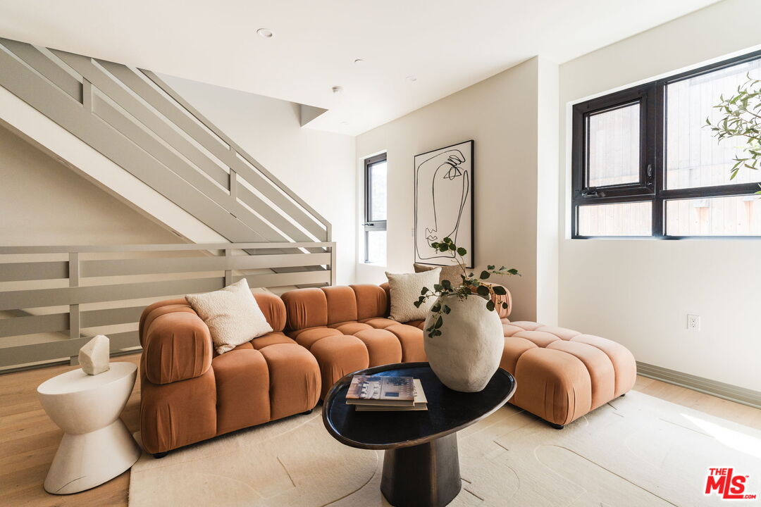 1051 N Spaulding Ave Unit: B