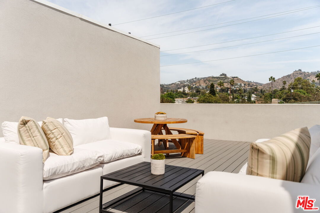 1051 N Spaulding Ave Unit: B