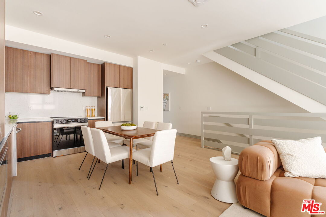 1051 N Spaulding Ave Unit: B