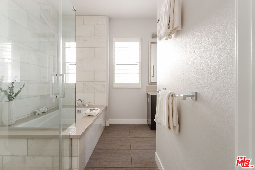 12765 Bluff Creek Dr Unit: 1