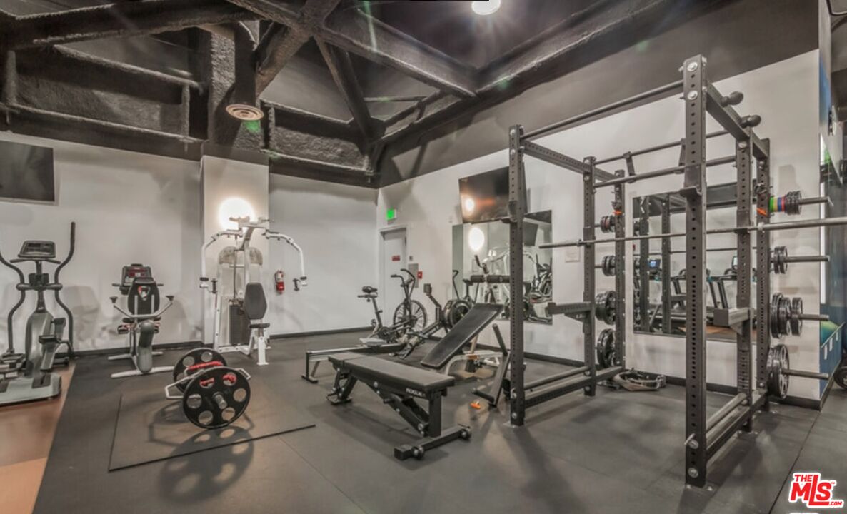 1100 Wilshire Blvd Unit: 2806