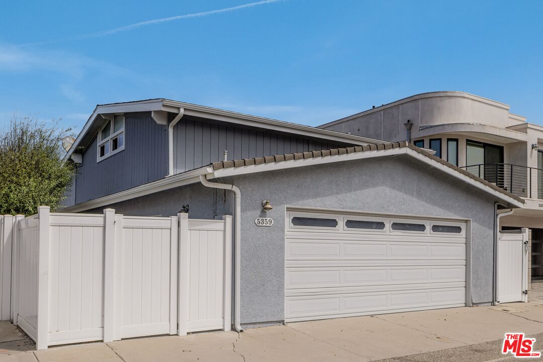 5359 Reef Way