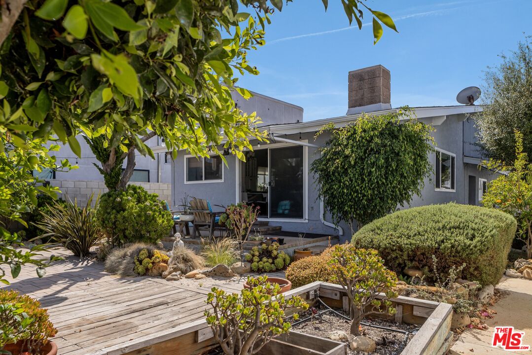 5359 Reef Way