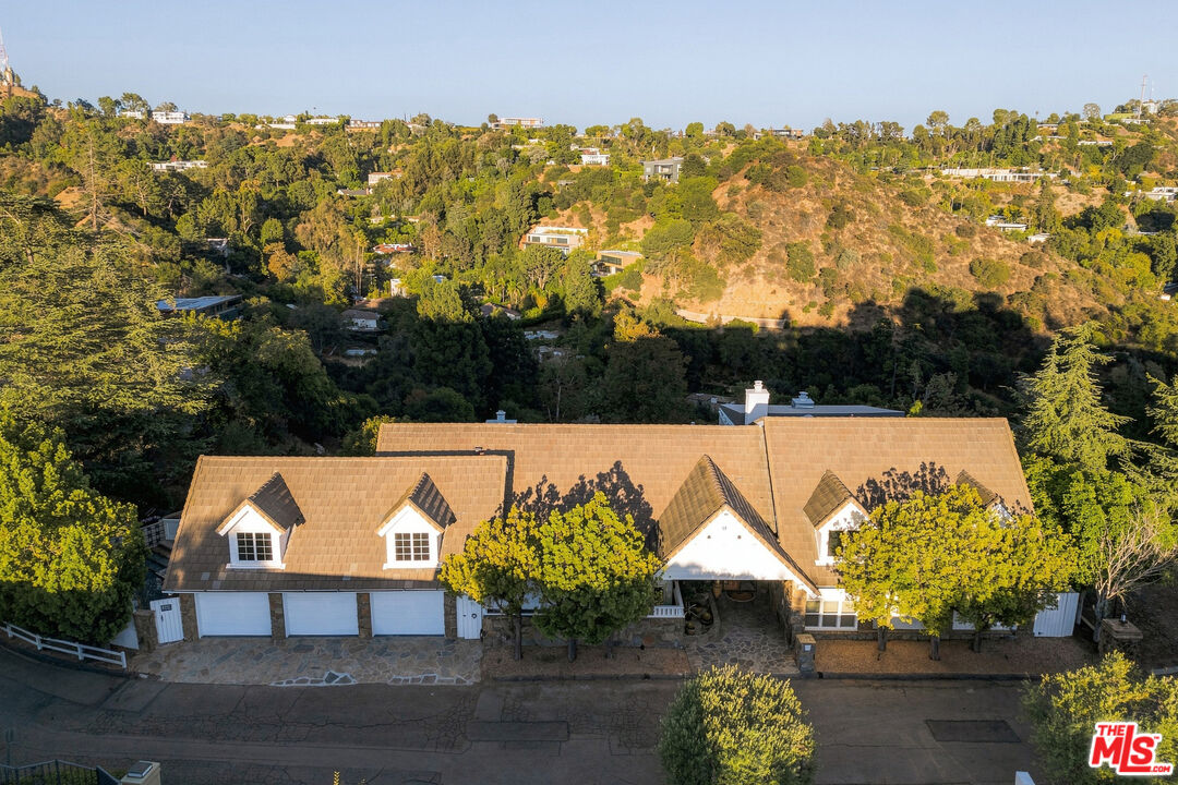 2312 Kimridge Rd