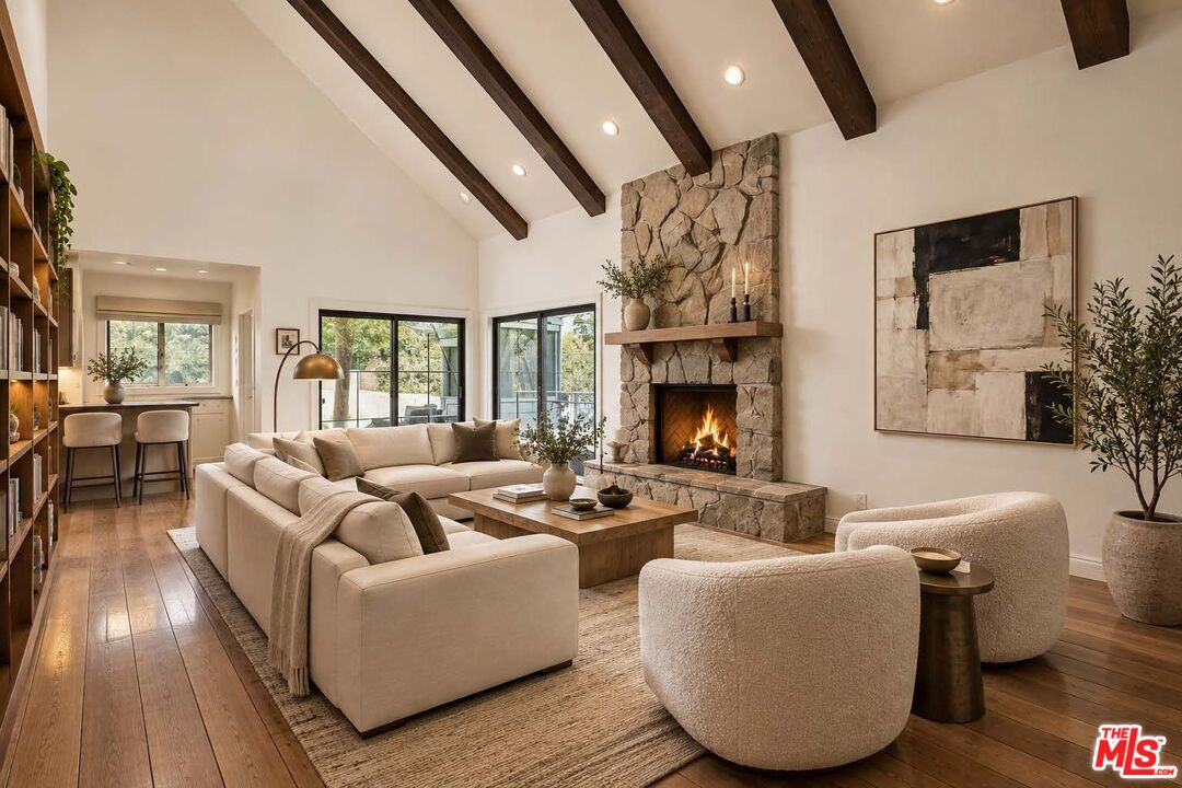 2312 Kimridge Rd
