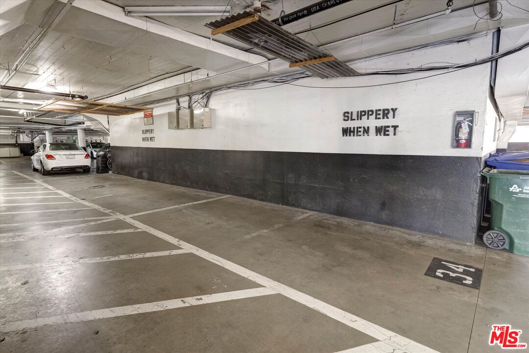 1200 N Flores St Unit: 207