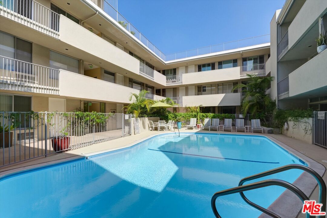 1200 N Flores St Unit: 207