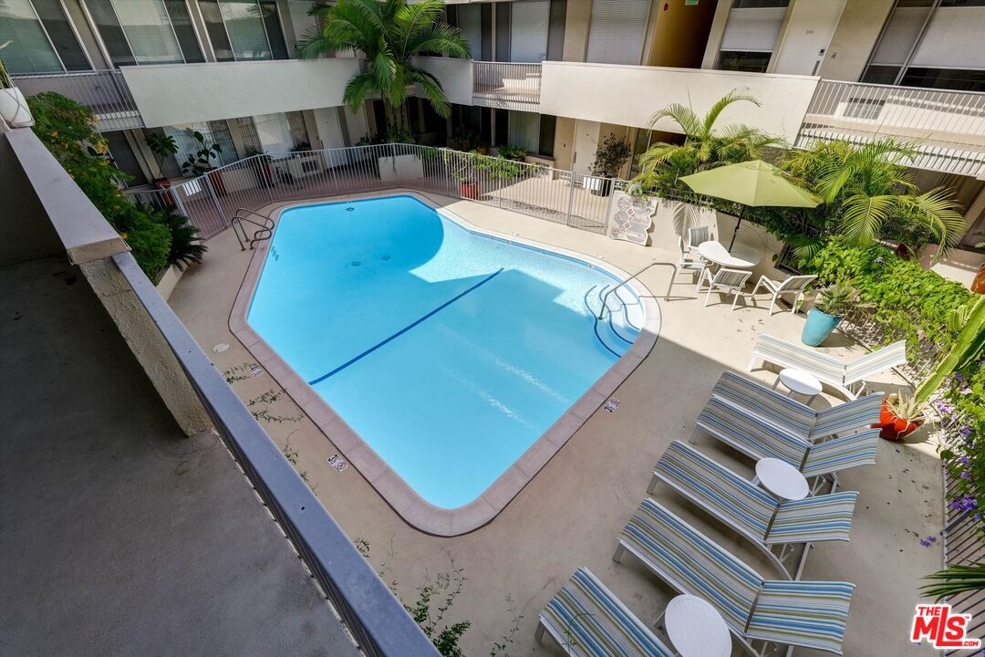 1200 N Flores St Unit: 207