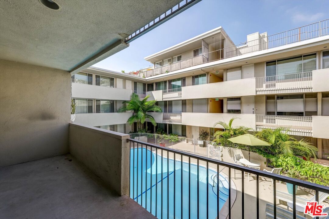 1200 N Flores St Unit: 207