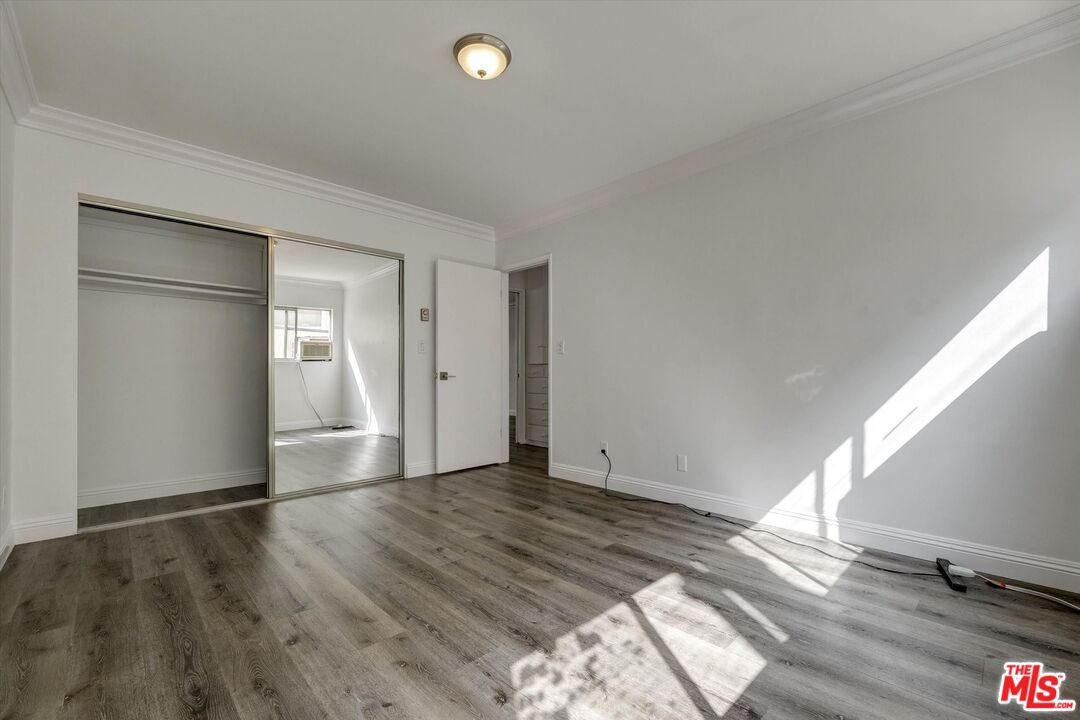 1200 N Flores St Unit: 207