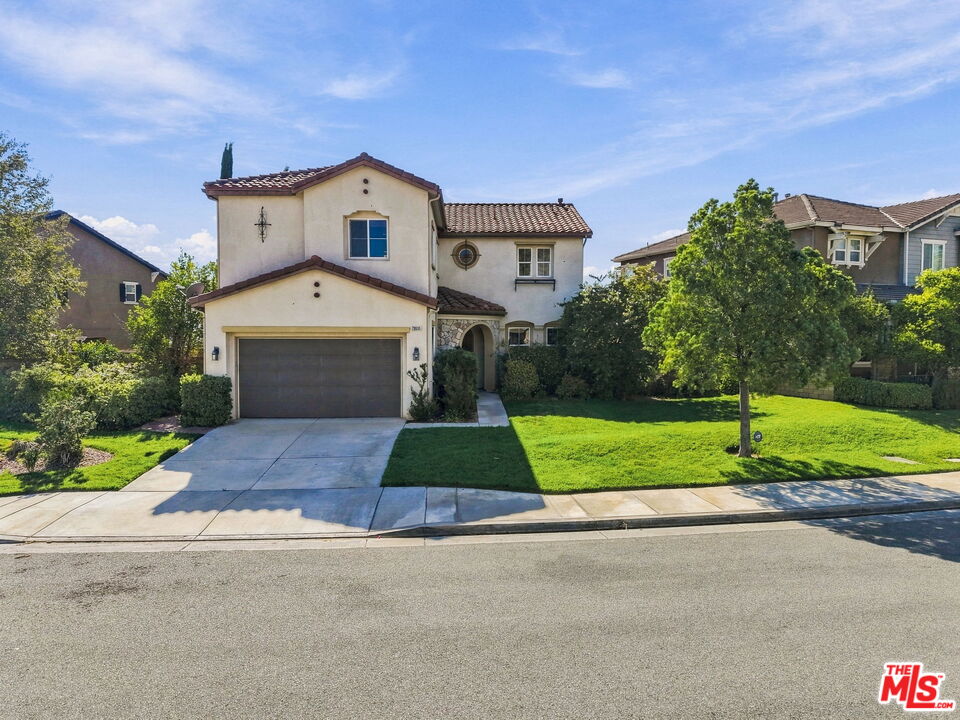 28035 Linda Ln