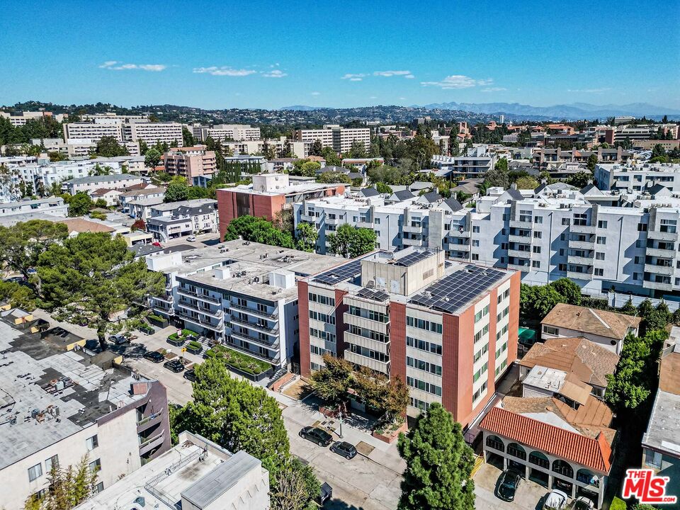 540 Kelton Ave Unit: 105